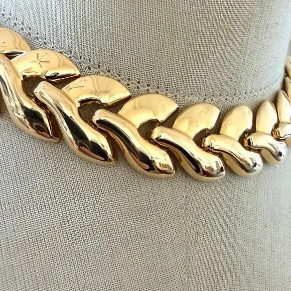 Vintage Gold Tone Chunky Link Statement Necklace Collar Style - Picture 5 of 6